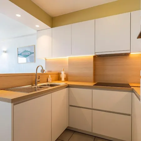 Apartament Golvenzang 0601 - 2 Slaapkamers Tot 6p - Prachtig Frontaal Zeezicht Koksijde