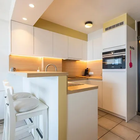 Golvenzang 0601 - 2 Slaapkamers Tot 6p - Prachtig Frontaal Zeezicht *